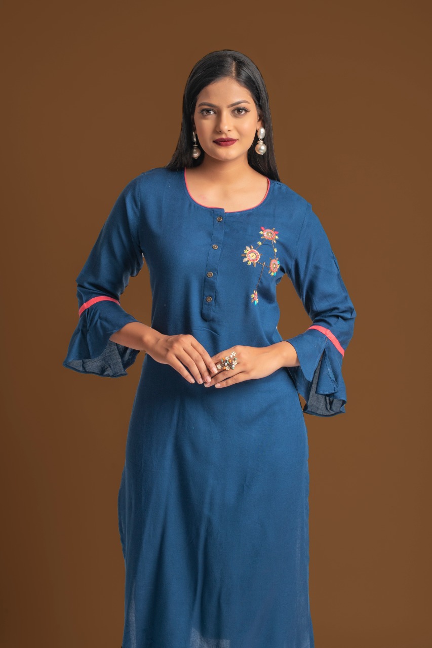 Bt-10 Designer Rayon Fabric In Handwork Straight Kurti And Pent