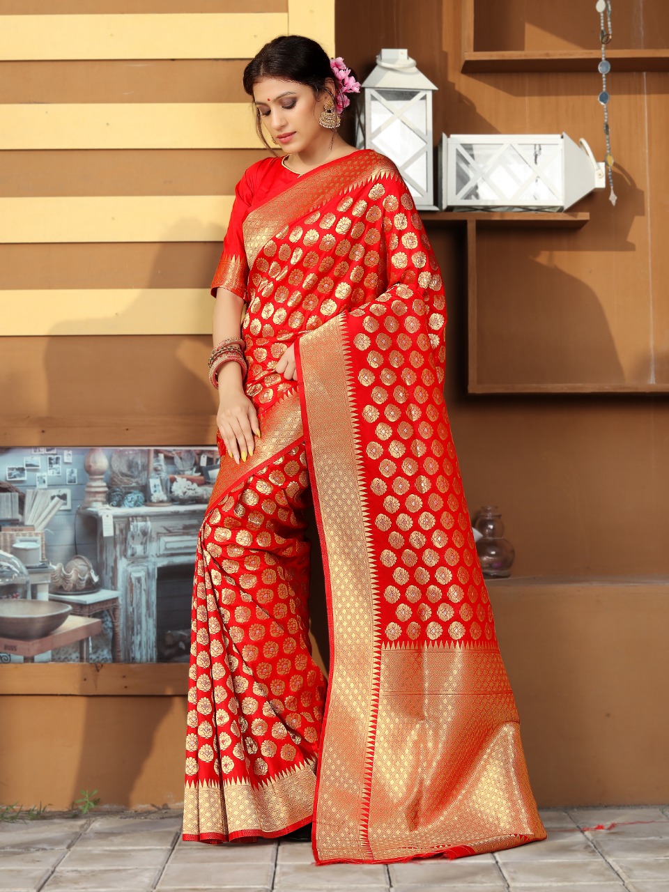 Anushka Silk Designer Soft Silk Weaving Saree