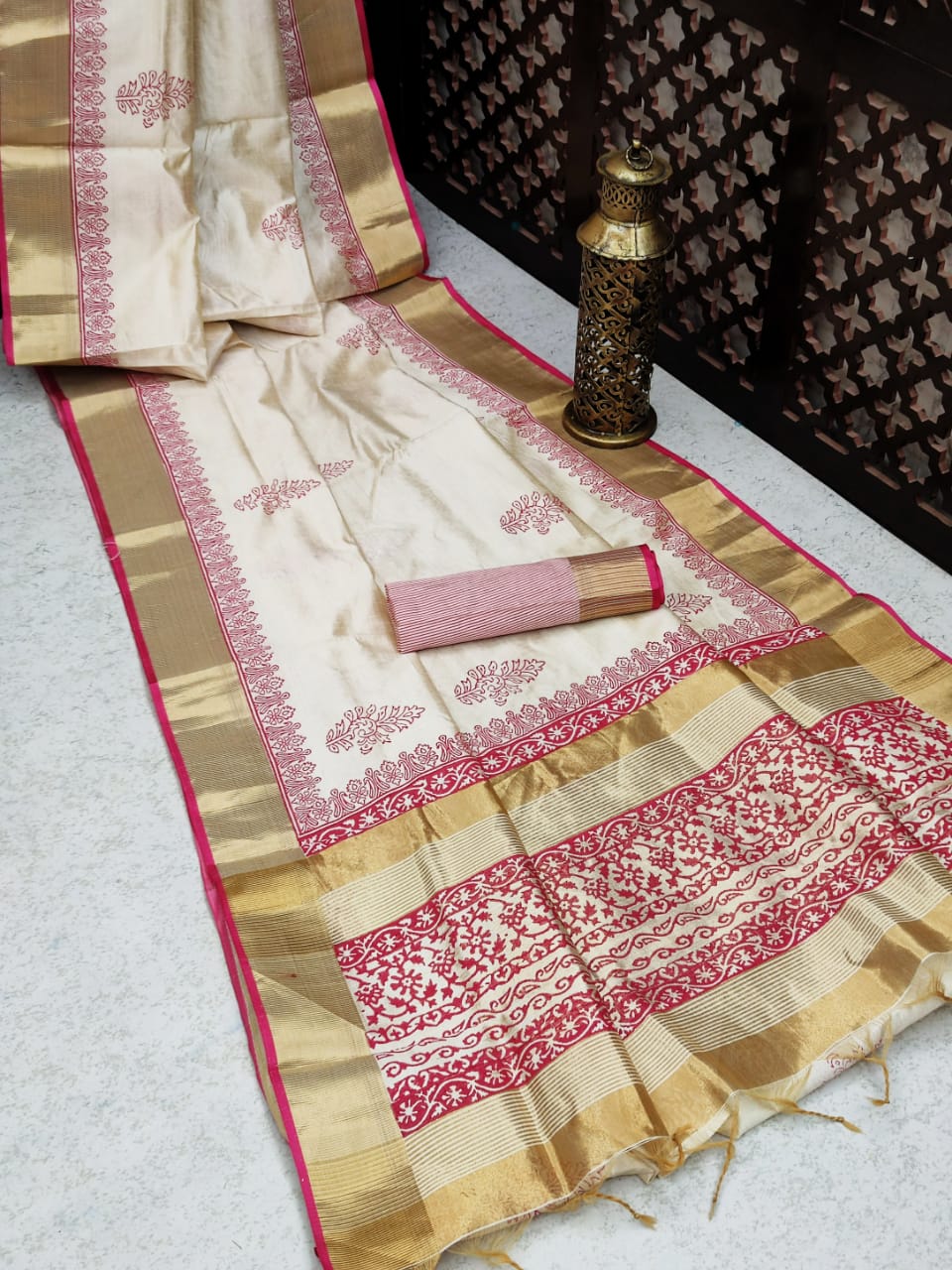 Bt-10 Designer Assam Silk Weaving Saree