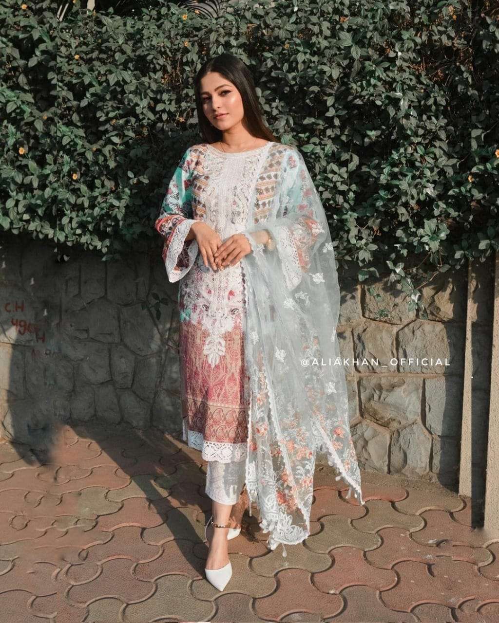 FEPIC SOBIA NAZIR LAWN COLLECTION 86003 DESIGNER CAMBRIC COTTON SUIT 