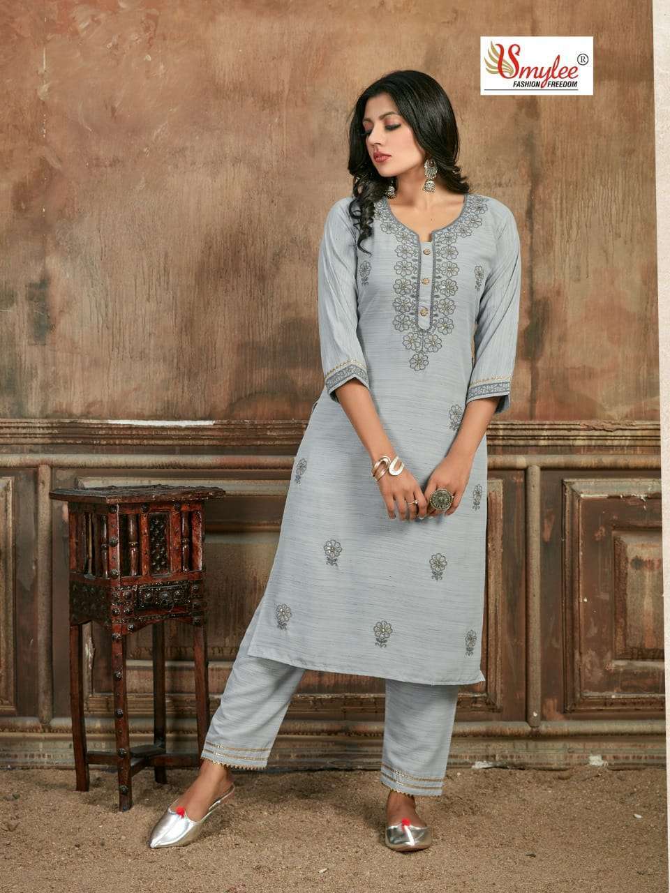 smylee rome series 01-08 heavy weaving line rayon kurti with pant