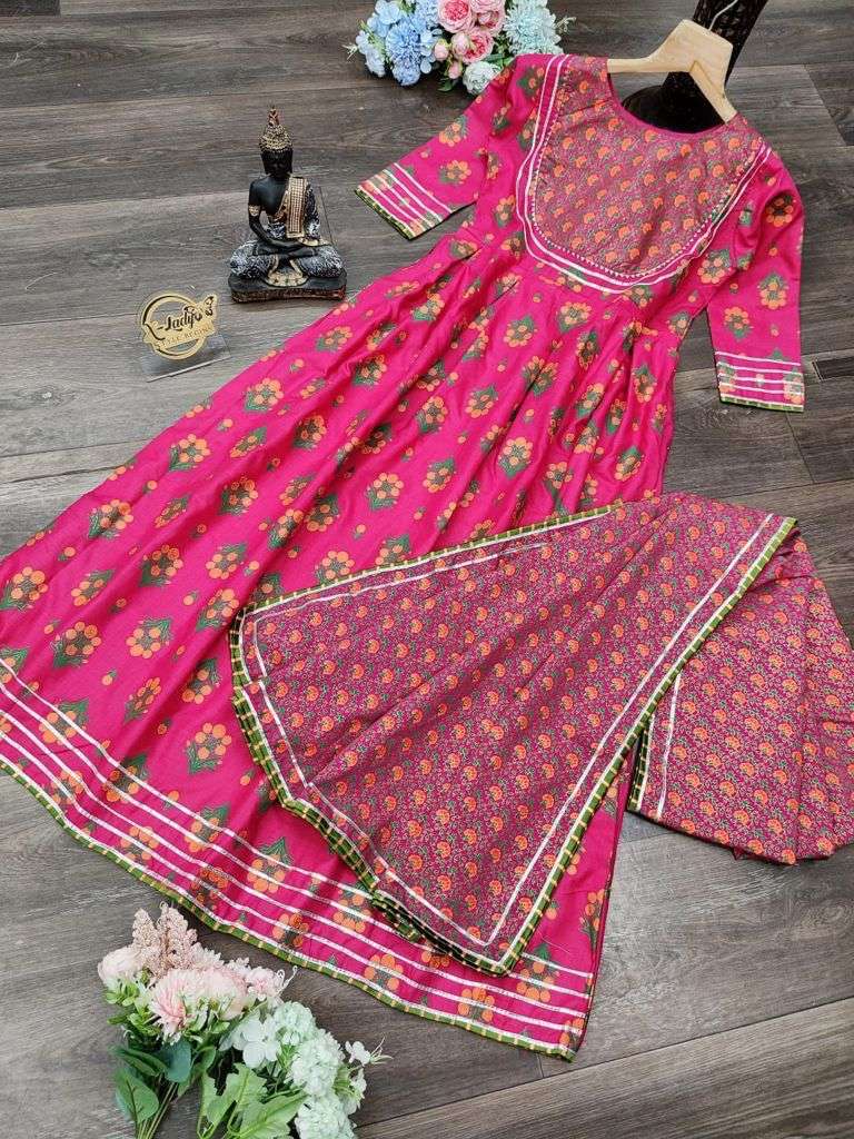 X-LADY FRUIT COLOR DESIGNER RAYON SLUB KURTI WITH DUPATTA
