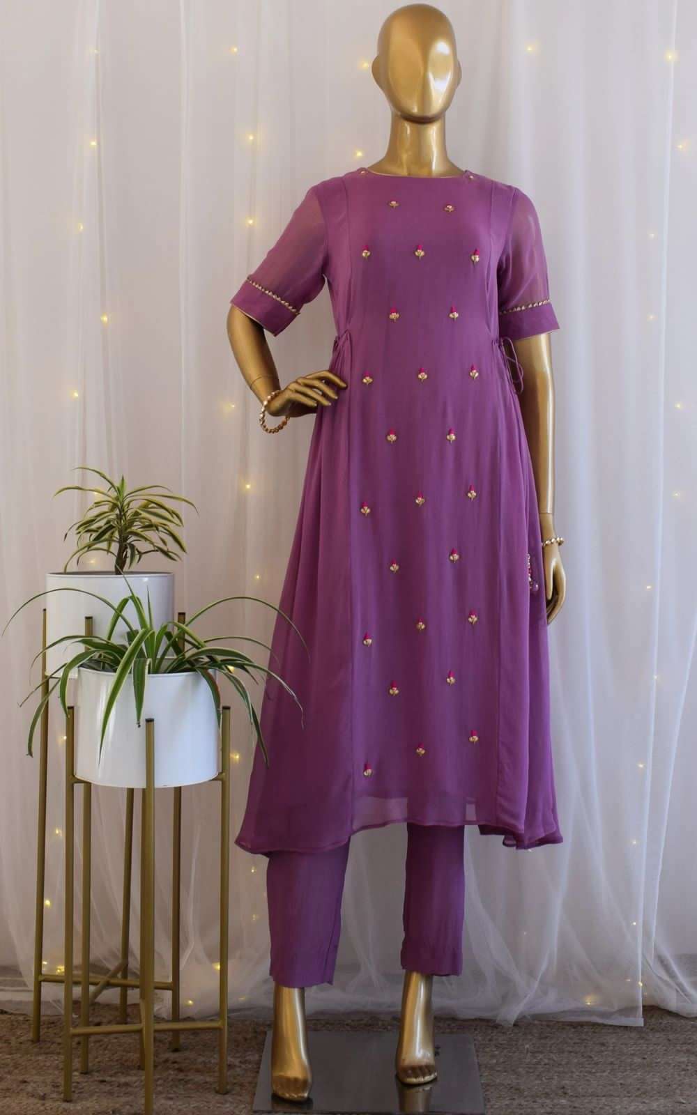 X-LADY WESTERN DESIGNER GEORGETTE KURTI AND PENT 