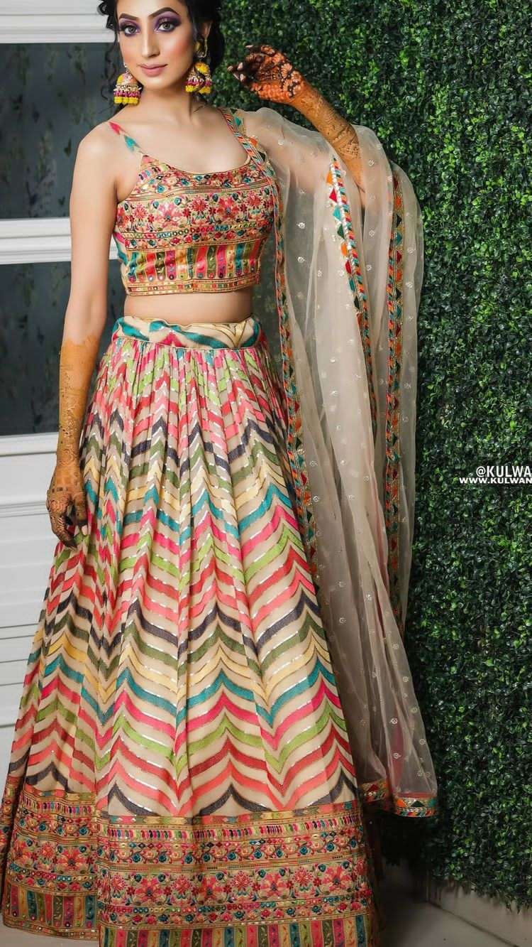 BT-13 DESIGNER GEORGETTE BRIDAL WEAR LEHENGA 