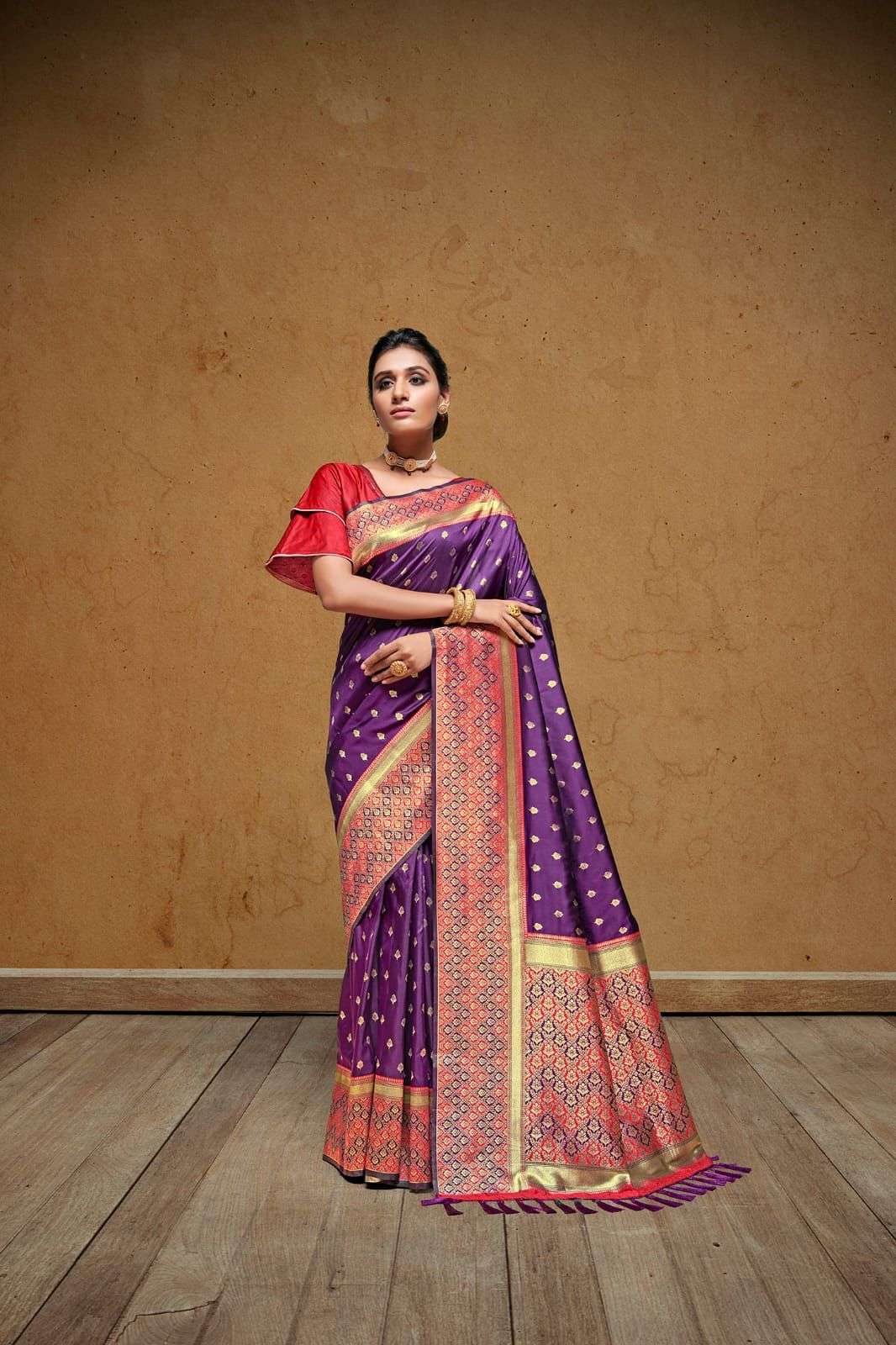 AMISHA DESIGNER SOFT BANARASI SILK WEAVING SAREE 