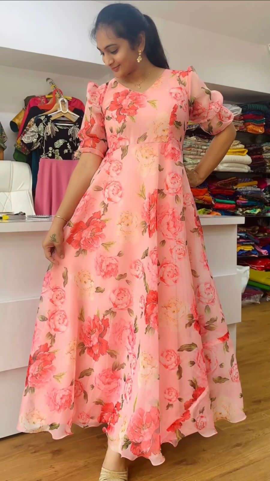 Semi-Formal Floral Ladies Frocks at Rs 550/piece in Surat | ID: 26080275355-thanhphatduhoc.com.vn