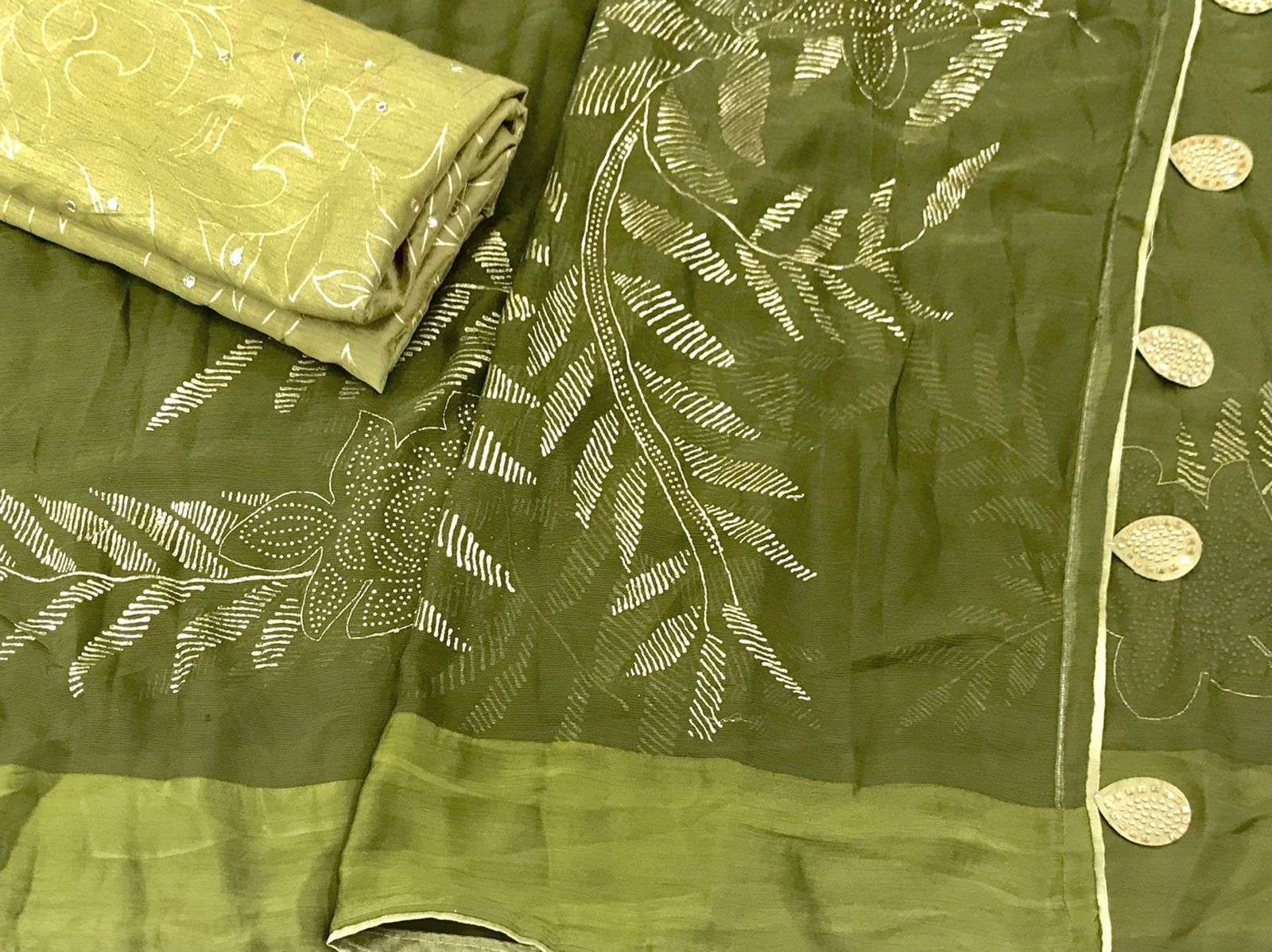 rajyog utsav Pure chiffon table work with fancy latkan saree