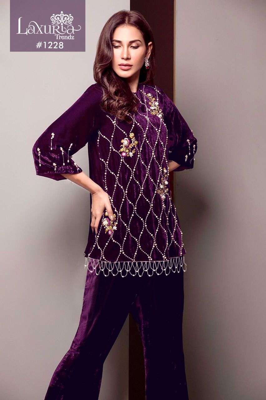 laxuria trendz 1228  9000 Velvet kurti