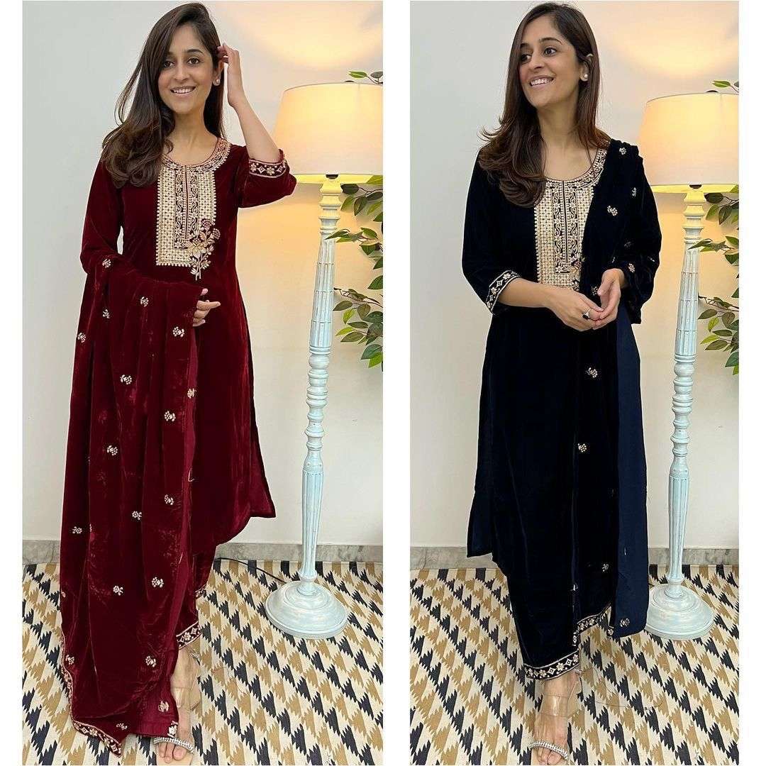 Machine embroidered velvet kurta pants set 