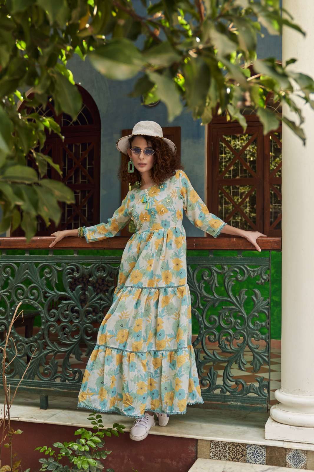 psyna 2080 Linen print gown