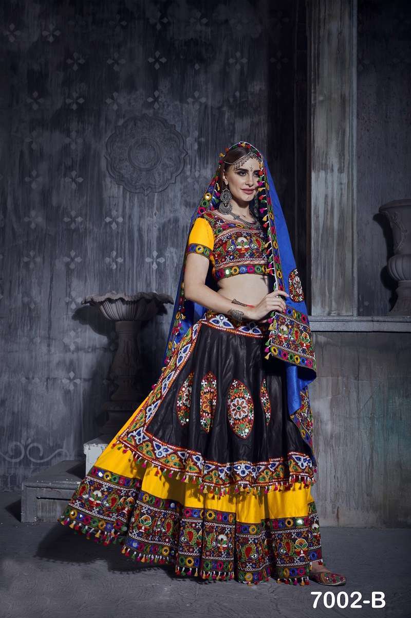 aawiya rajwadi vol 1 7002 color art silk lehenga