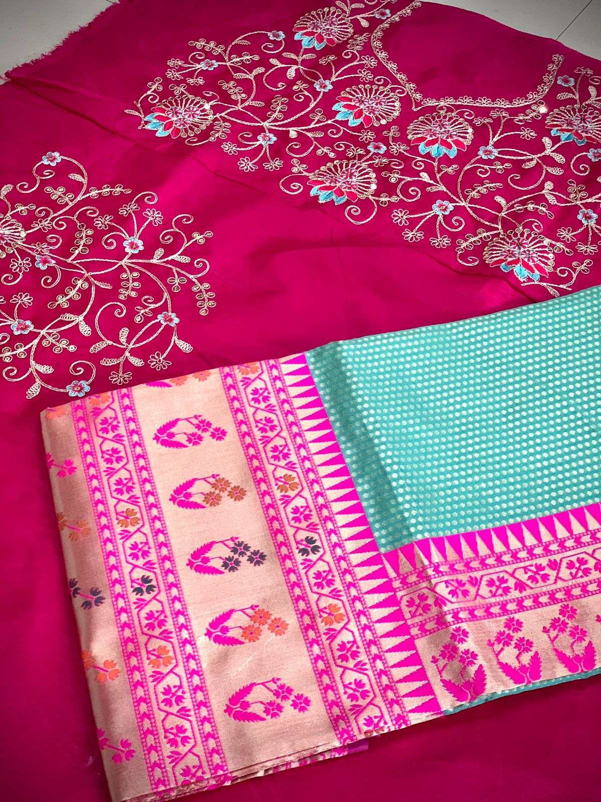 Roopam 8 Banarasi Weaving Silk Saree