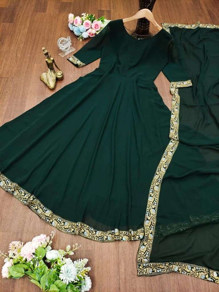 X-lady launching New Anarkali gown with gold print border