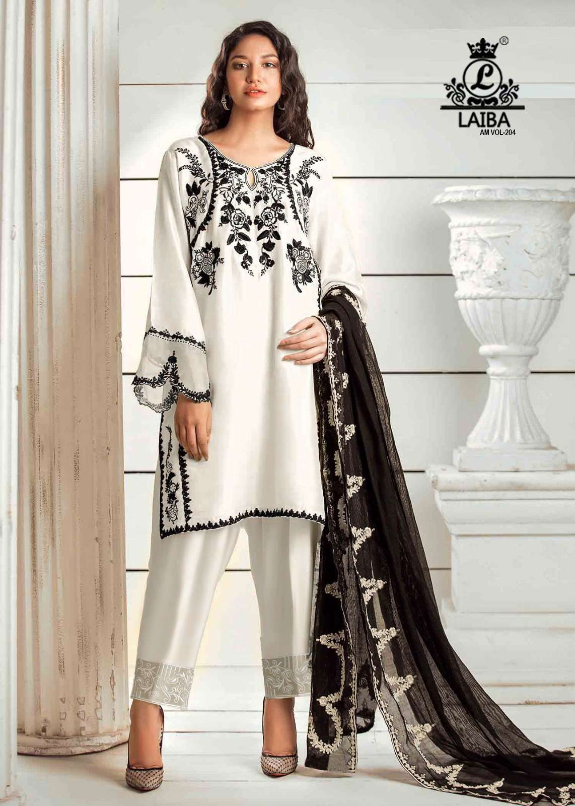 laiba am vol 204 Pure Georgette with crepe inner suit