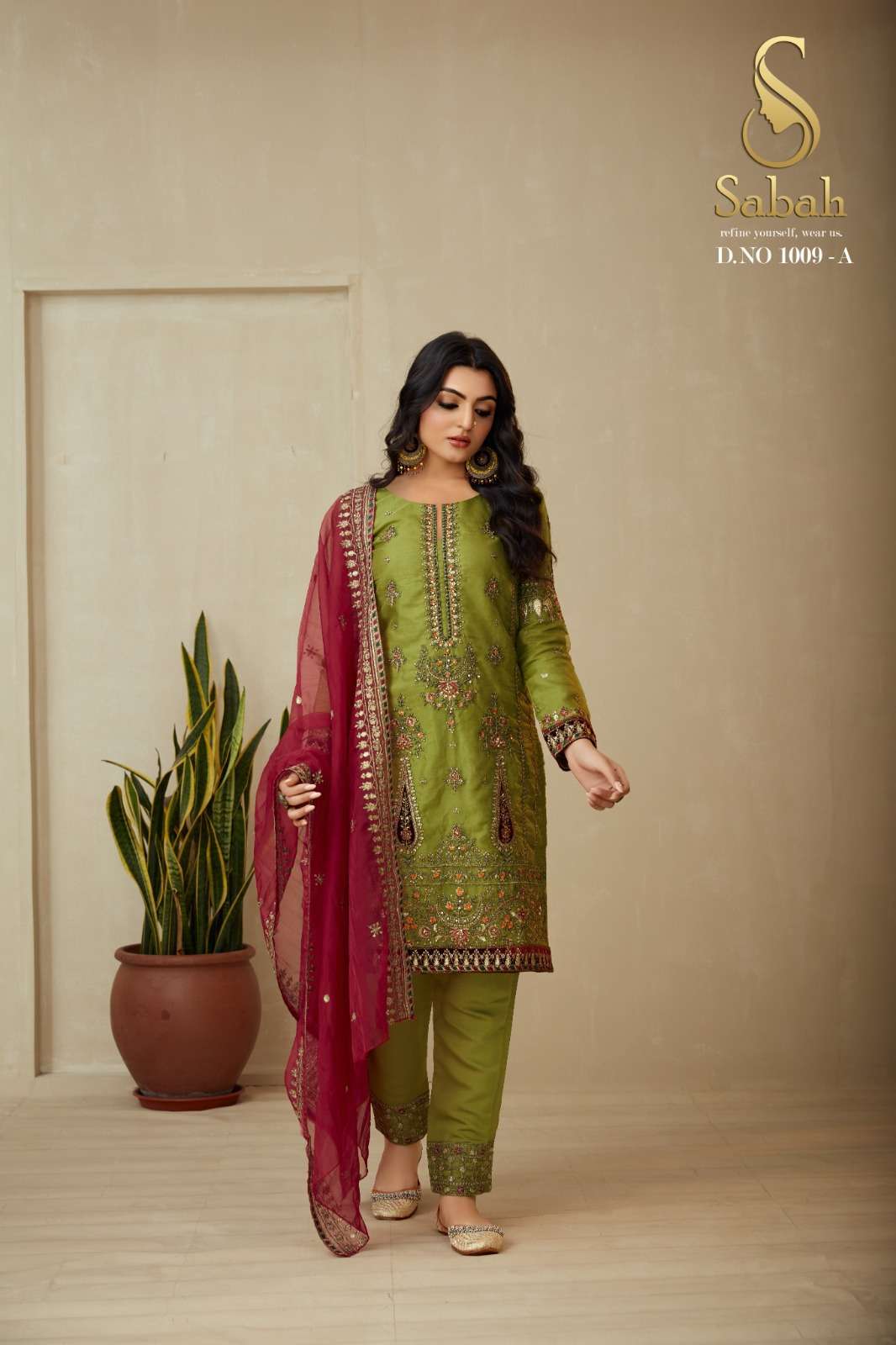 sabah priya series 1009 Organza suit