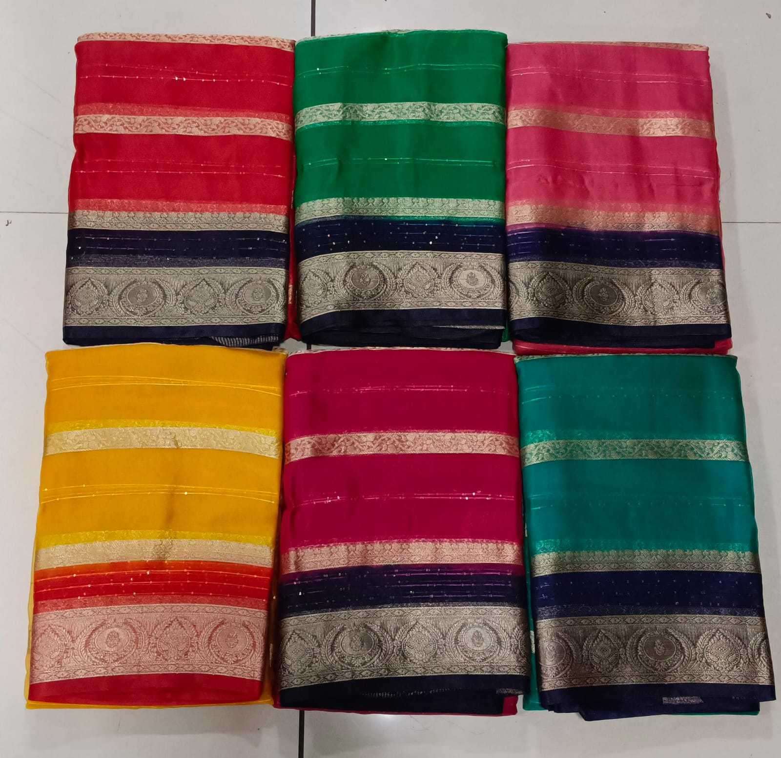 maanyata hause full beautiful organza sarees