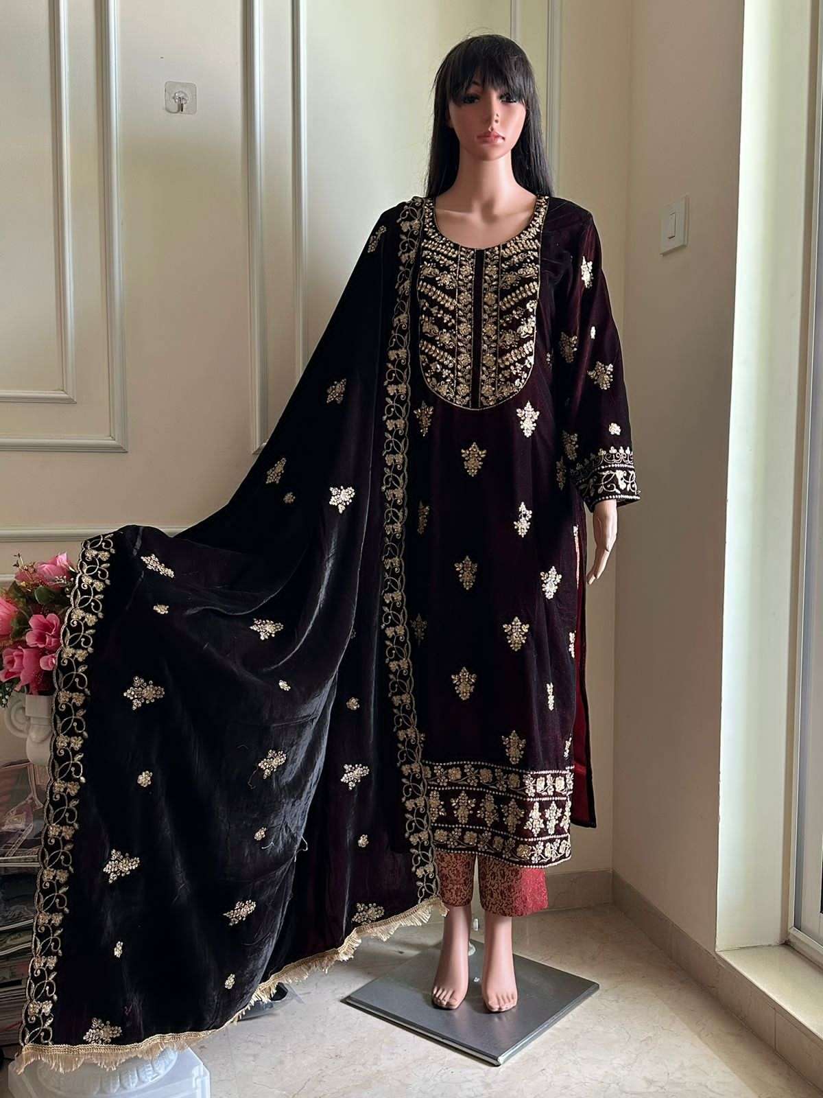 Ziaaz Designs 382 designer velvet suit 