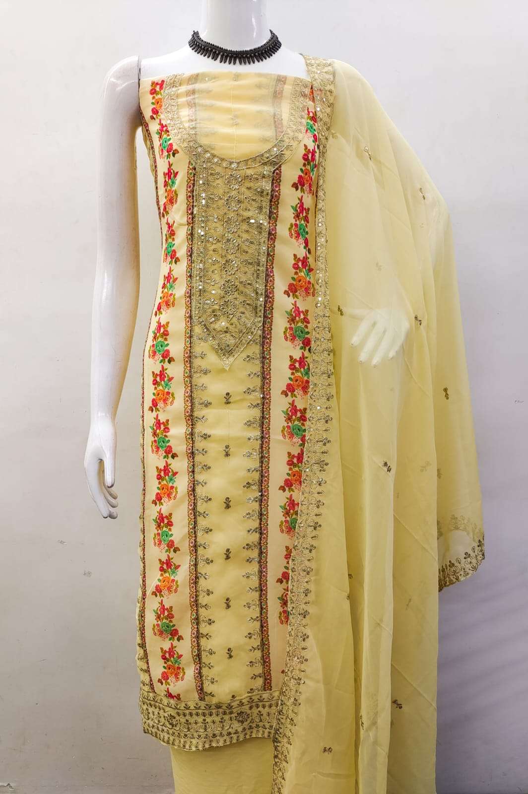 bt-07 designer georgette work suit 