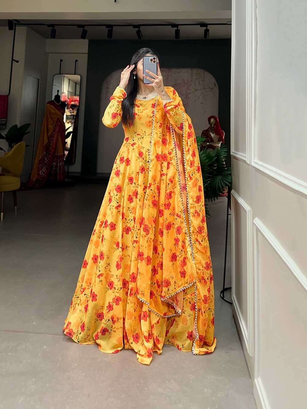 pr ynf500mst Georgette Floral Print gown with dupatta 