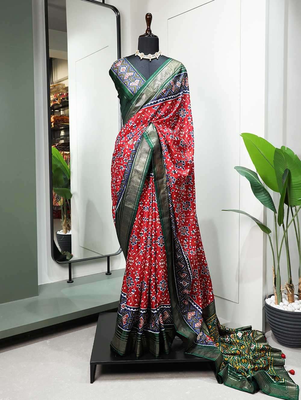 pr ynf7207 cultural wear patola print sarees