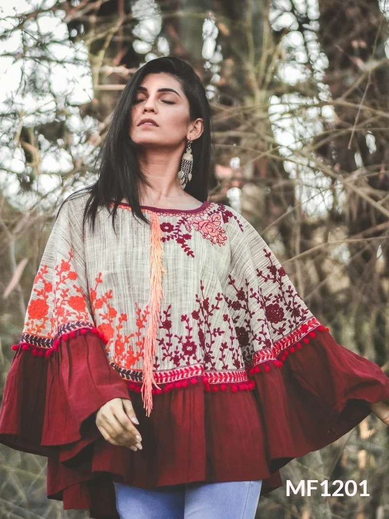 CIRCULAR PONCHO Minute woollen and jute embroidery 