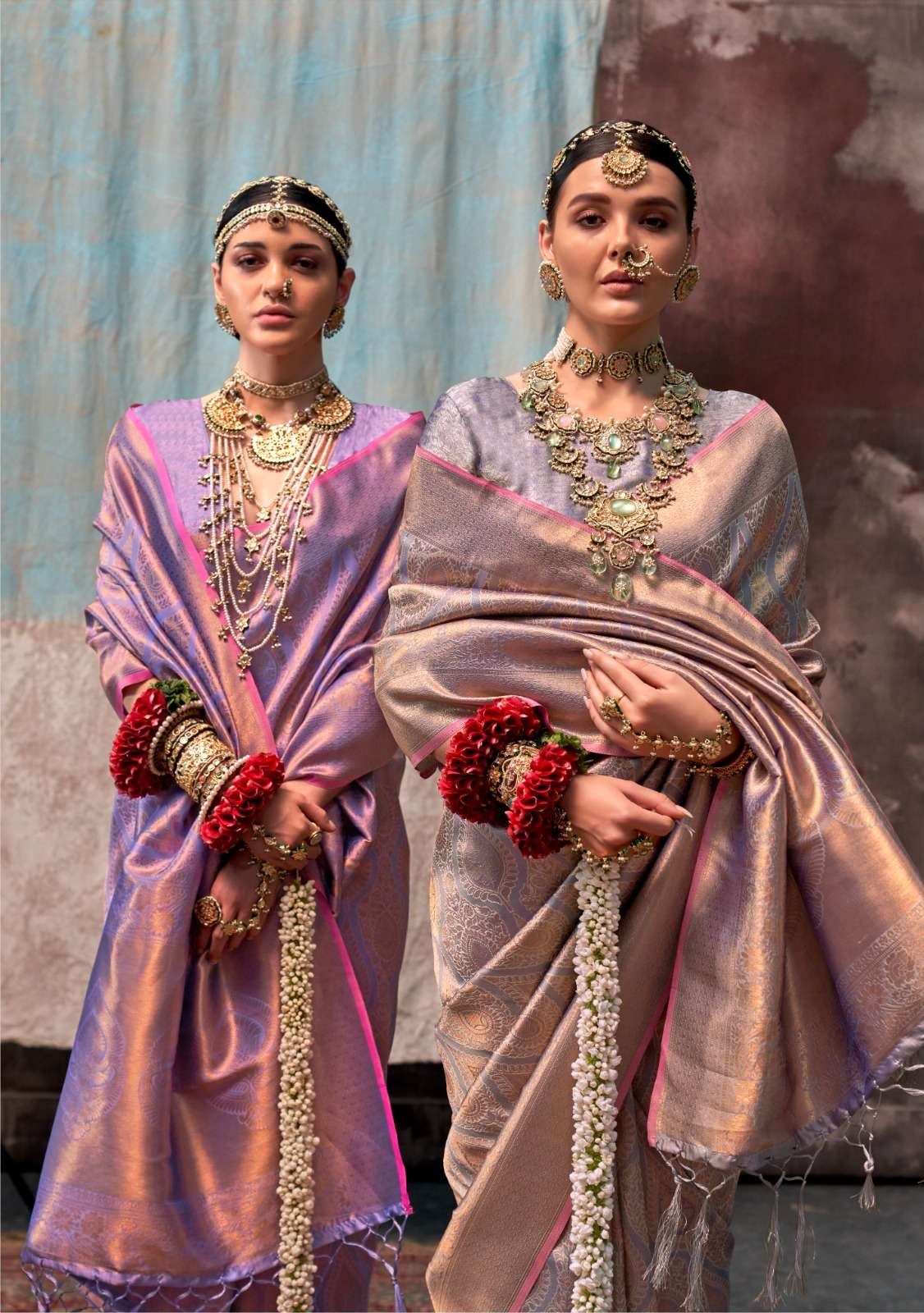 Rajbeer Kalaa Savoy Handloom Two Tone Weaving Silk saree