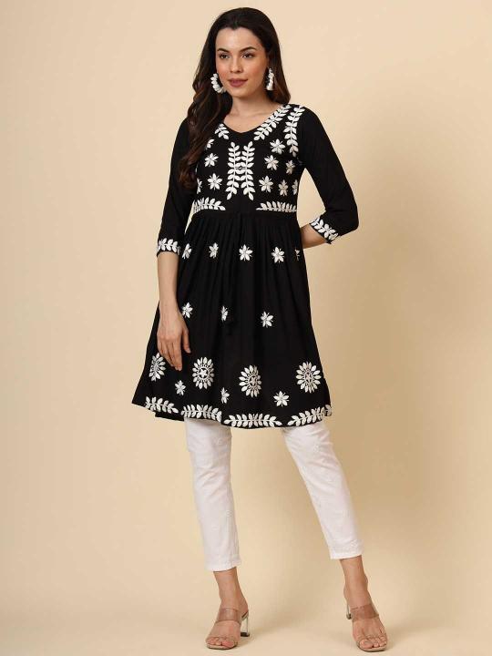 pr navkar Rayon Embroidery Work wholesale kurti in surat 