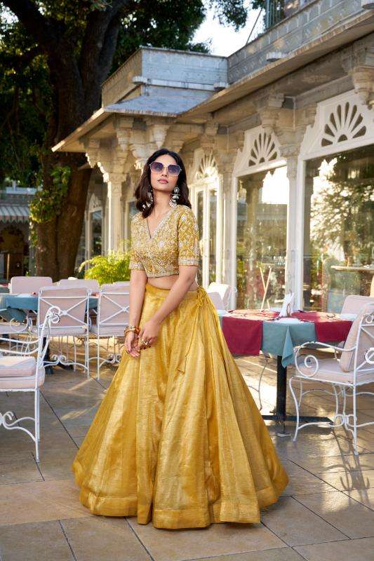 pr lnb1424 goldie wholesale lehenga in surat 