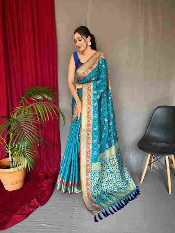 BT-53 Kutch Patola Pure Patola Silk Saree with Paithani Wholesale Sarees in Surat