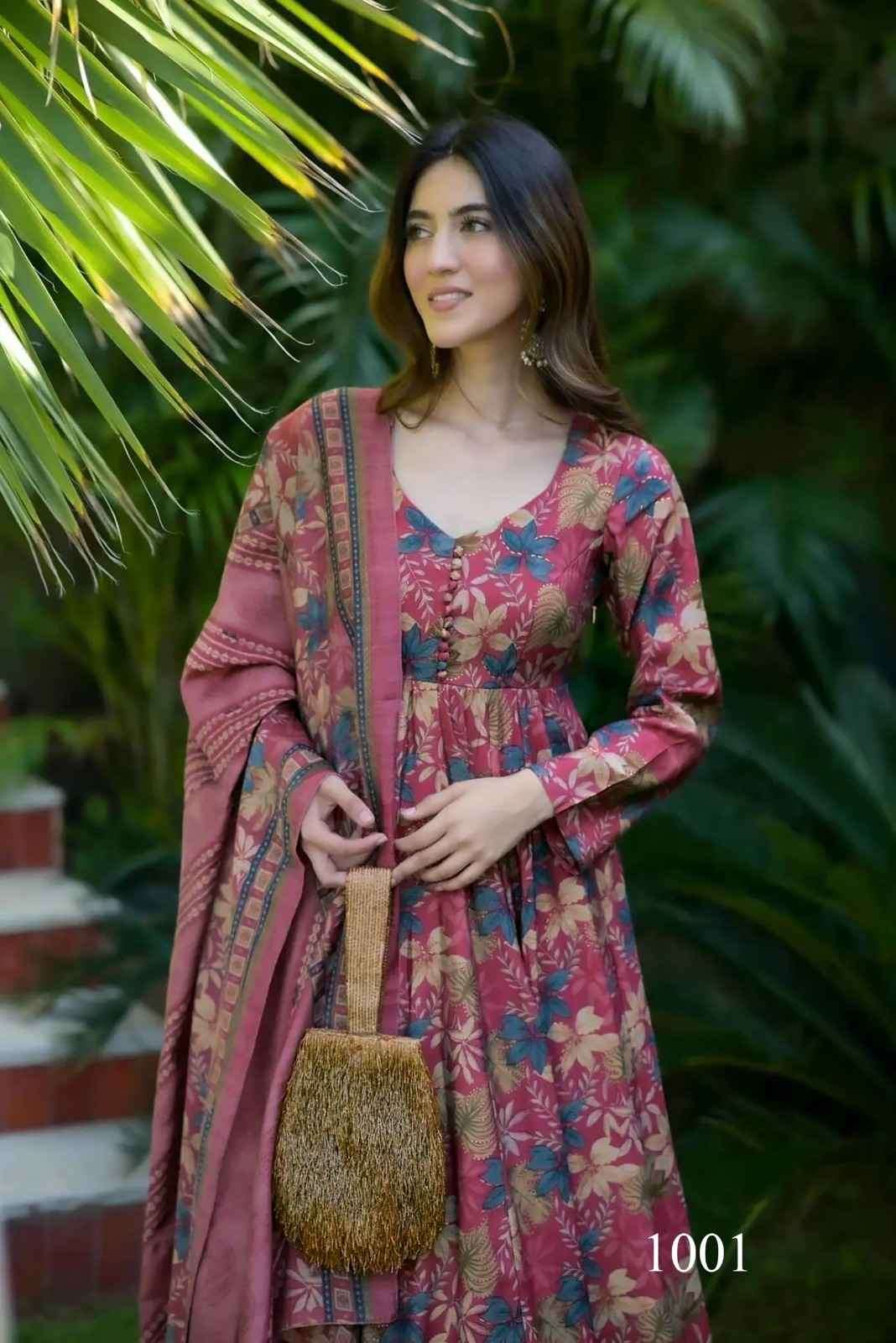 Pure Maslin with Heavy Digital Print & Half Inner Wholesale Salwar Kameez in Surat