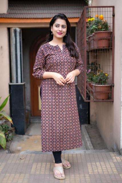 Pr kc 408 Cotton printed wholesale kurti in surat