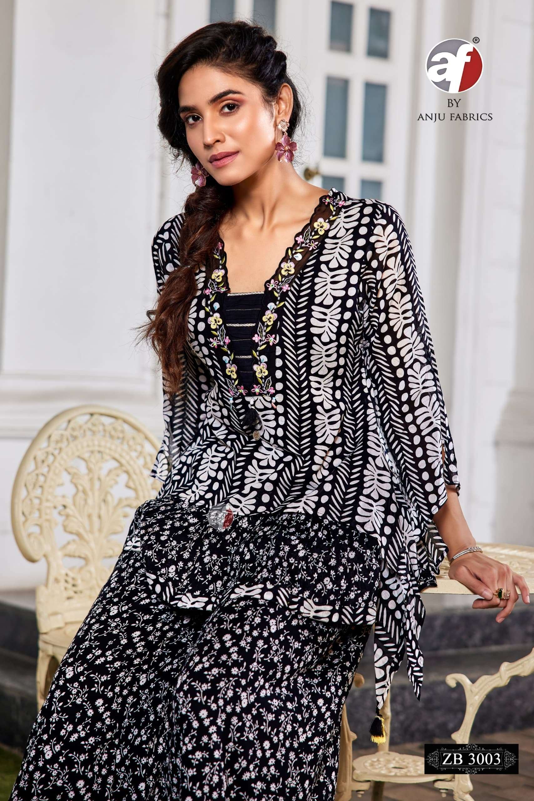  BEAUTIFUL EMBROIDERY WITH HAND HIGHLIGHT  PURE MUL COTTON CO-ORD SET 