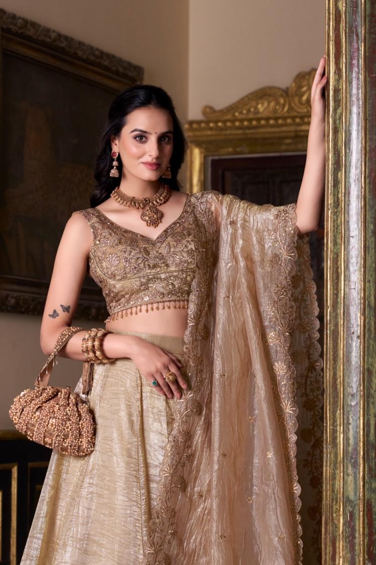 reene lnb1430 gold crush stitch lehenga unstitch choli buy wedding lehenga online