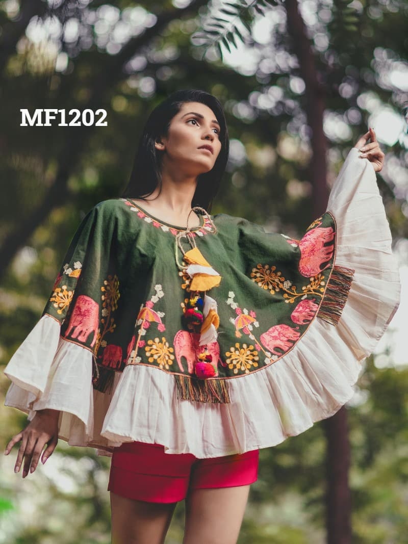 CIRCULAR PONCHO Minute woollen and jute embroidery decorated by Dazzling laces