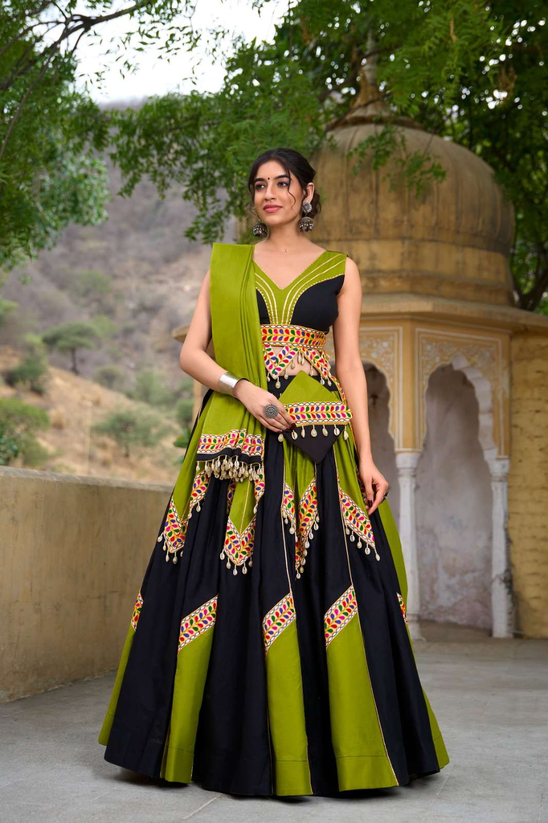 LNB1676PRT Pure Cotton Plain With Gamthi Work And Gota Patti wholesale lehenga