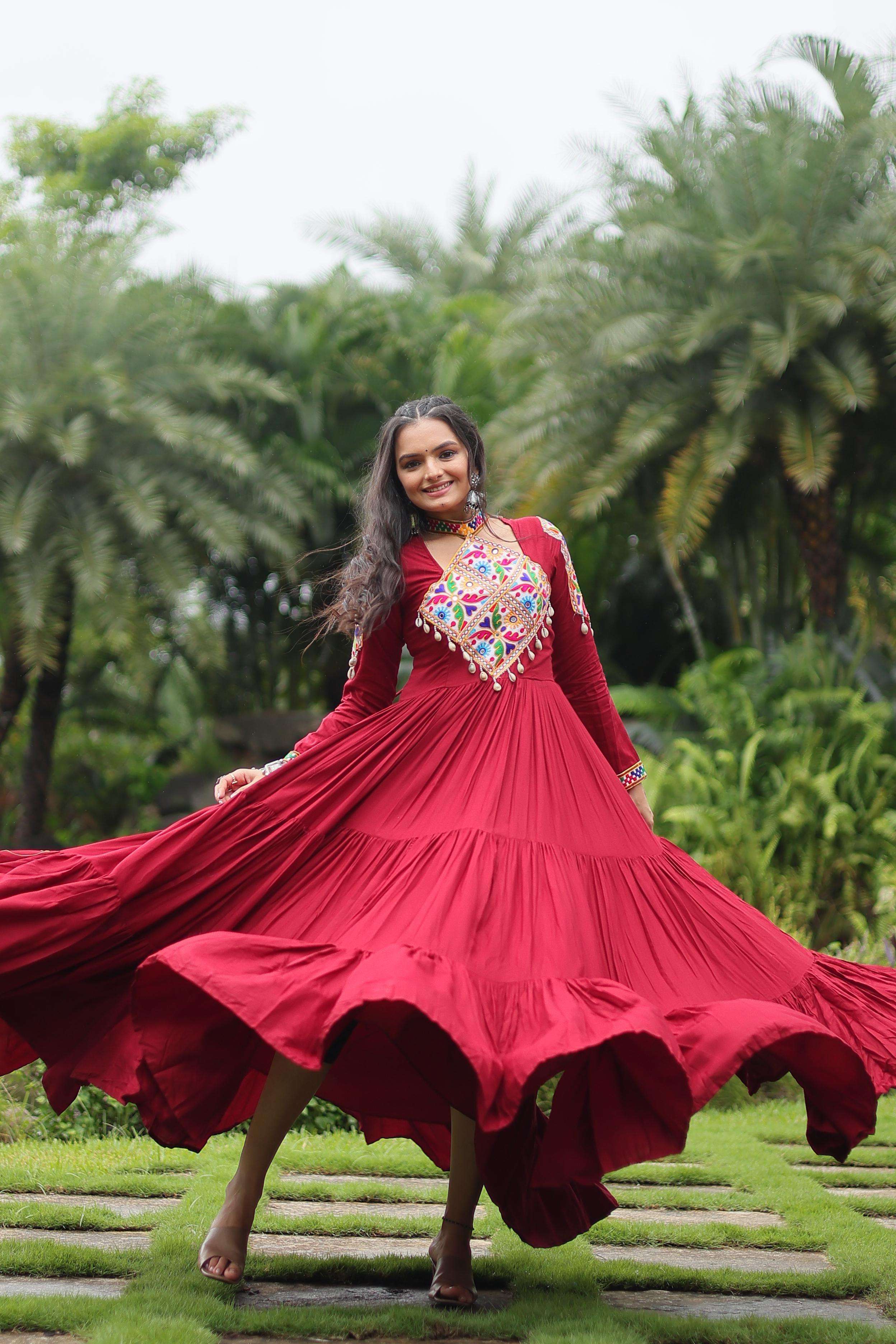 LOVE-9197 14 Kg Reyon With Kutchi Gamthi Work wholesale kurti 