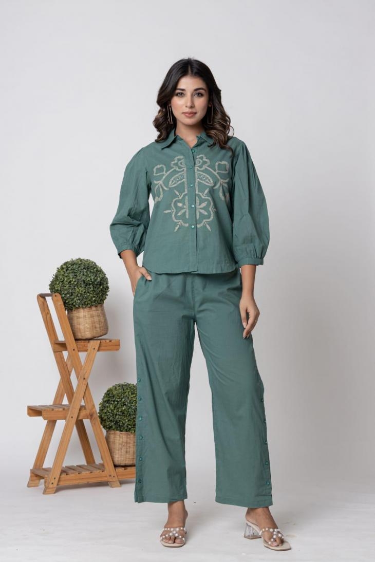 modern pattern cotton readymade classic look combo co-ord set for girls