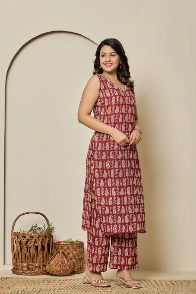 modern pattern fully stitch cotton regular wear sleeves less combo kurti with pair