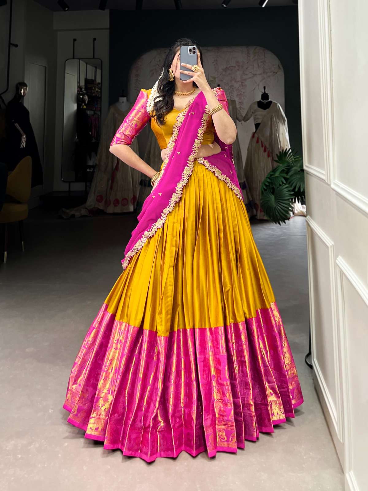 TARIKA LNB2023RED Narayan Pattu Zari Weaving Work wholesale lehenga