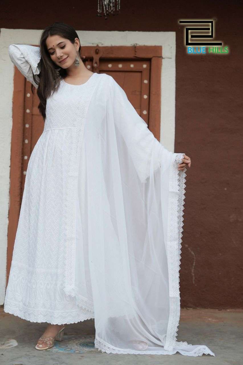 White Aari Work Anarkali Suit With Dupatta at Best Price in Lucknow | Chikan  Karigari