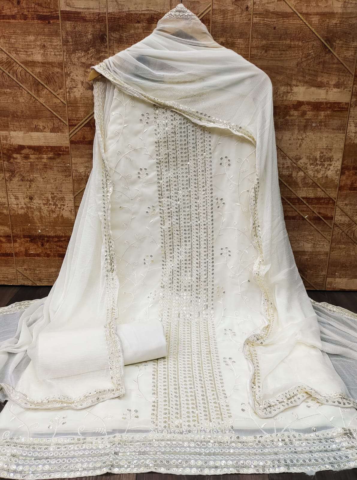 BT-17 SABYA SACHI-33 DESIGNER FAUX GEORGETTE NON CATALOG SUIT 