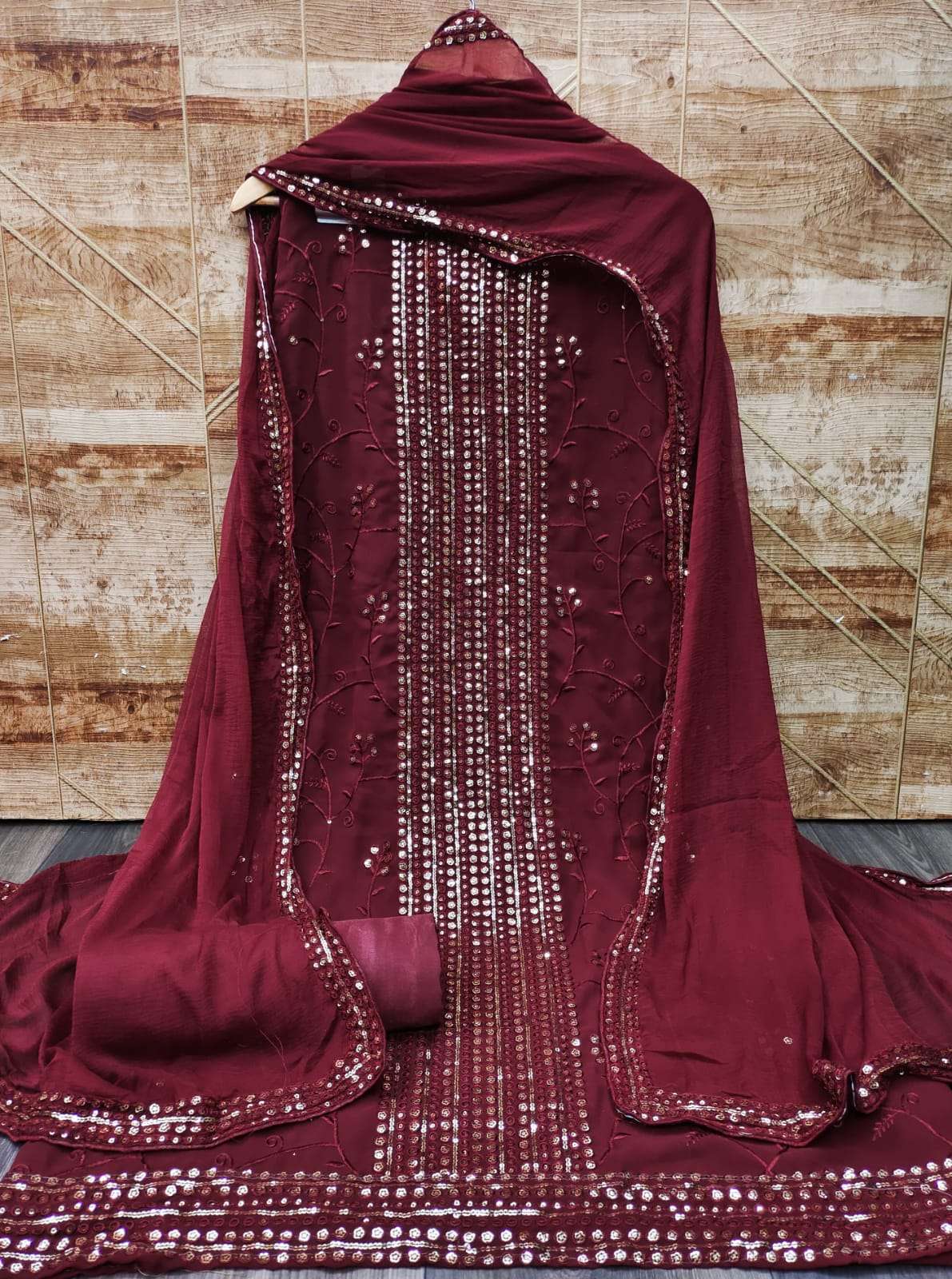 BT-17 SABYA SACHI-33 DESIGNER FAUX GEORGETTE NON CATALOG SUIT 