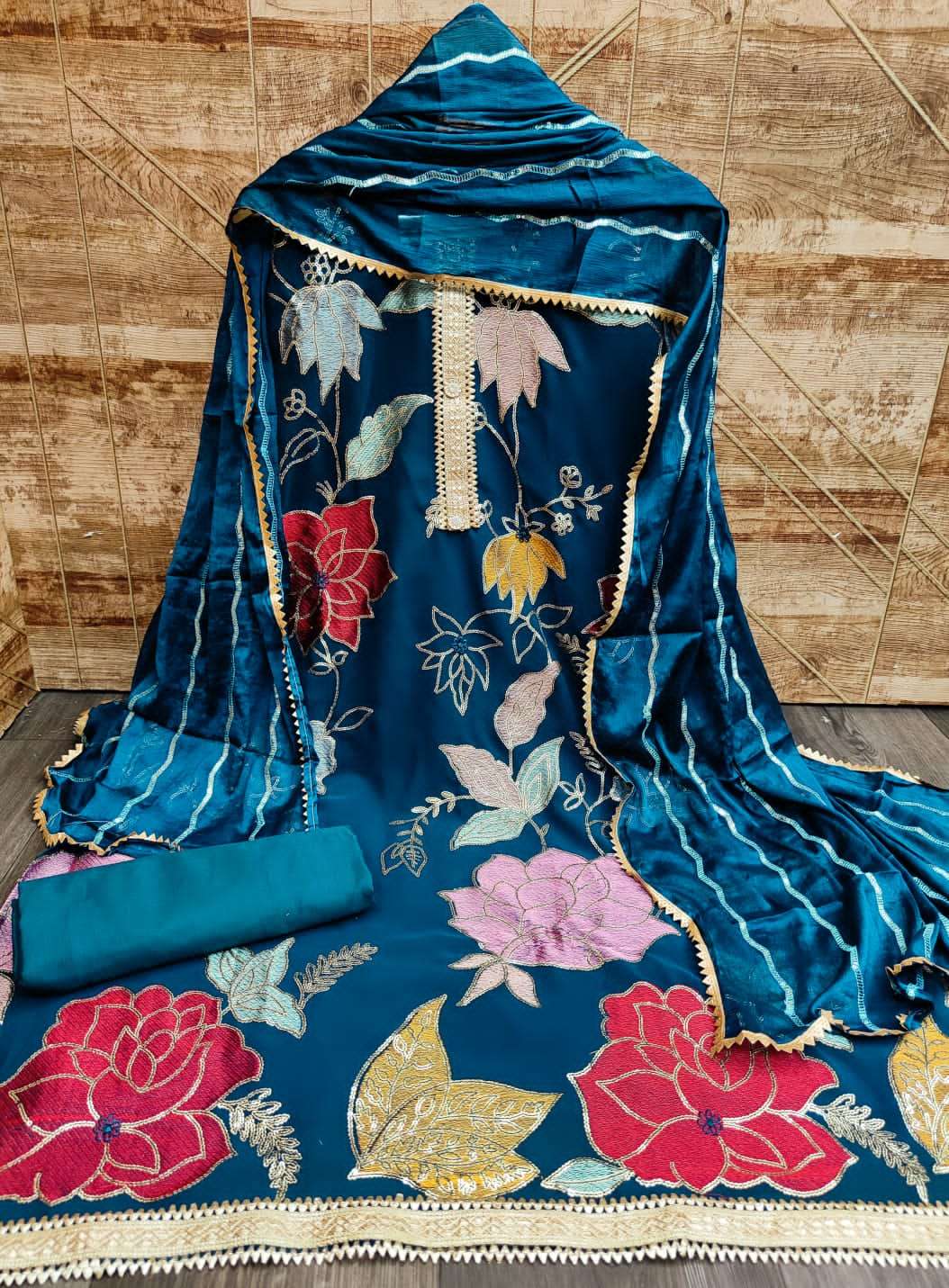 SABYA SAACHI-23 DESIGNER FAUX GEORGETTE EMBROIDERY NON CATALOG SUIT 
