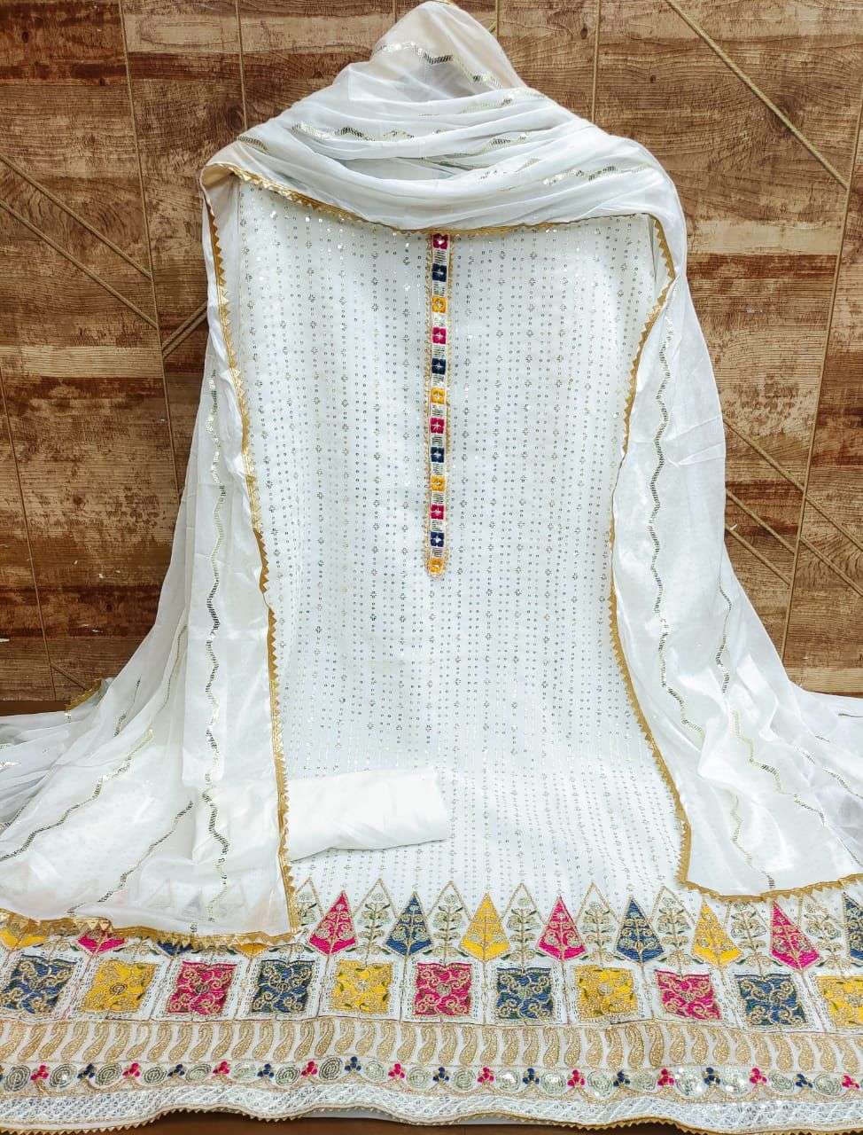 BT-17 SABYA SAACHI-38 DESIGNER FAUX GEORGETTE NON CATALOG SUIT 