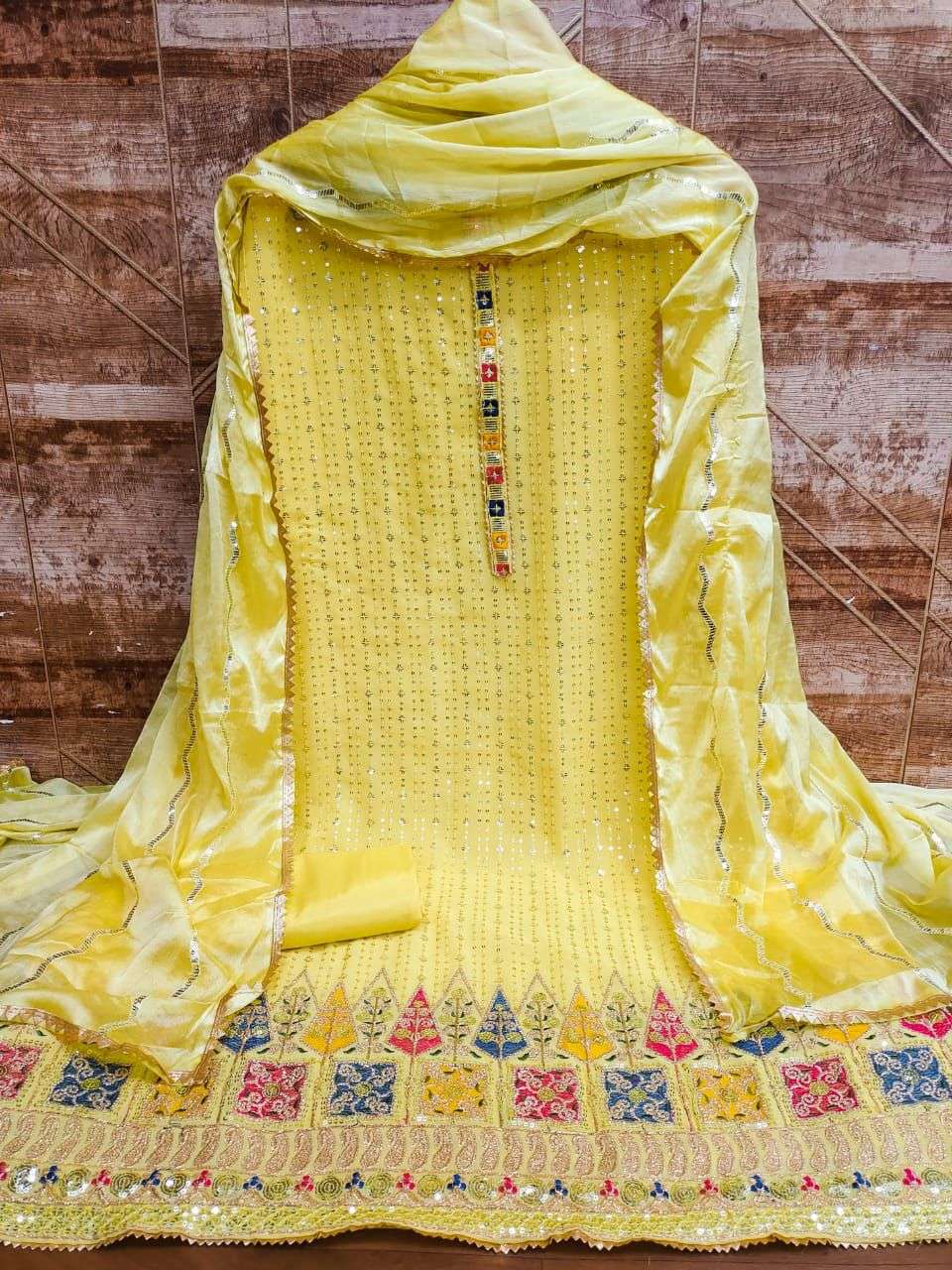BT-17 SABYA SAACHI-38 DESIGNER FAUX GEORGETTE NON CATALOG SUIT 