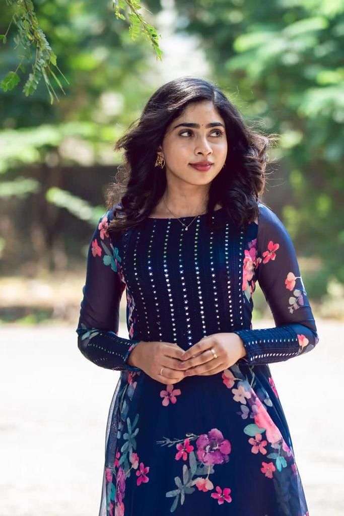 Mirrors n Florals designer faux georgette kurti 