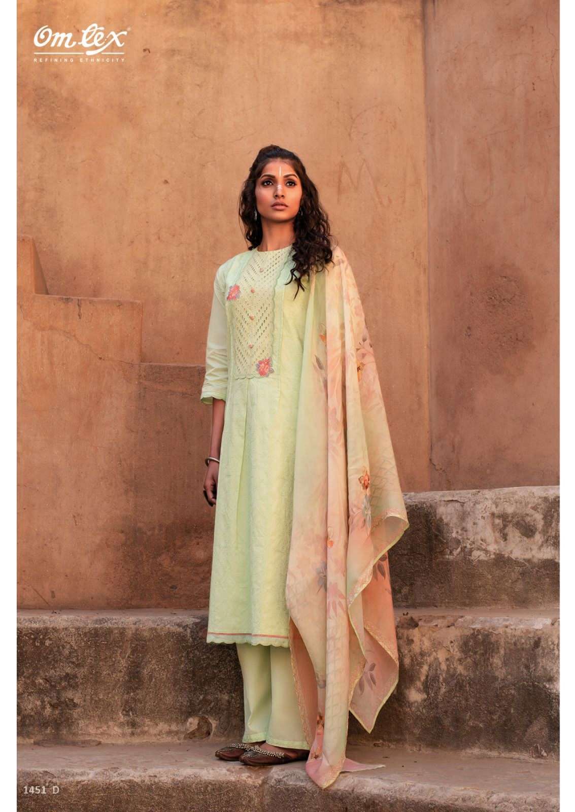 New Pakistani Lawn Cotton Heavy Embroidered Suits 04 - SareesWala.com