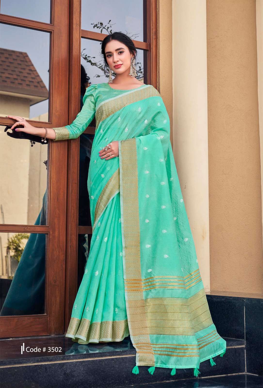 Buy LAA CALCUTTA Pista Green & Navy Blue Pure Cotton Tant Saree online