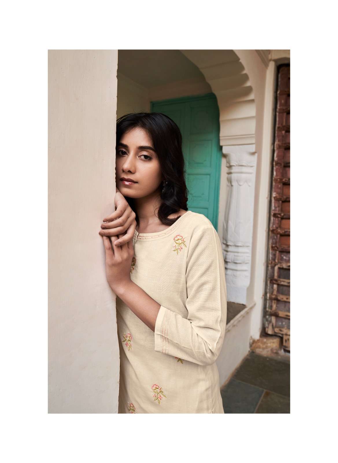 four buttons colors 15 series 3231-3238 pure cotton linen kurti