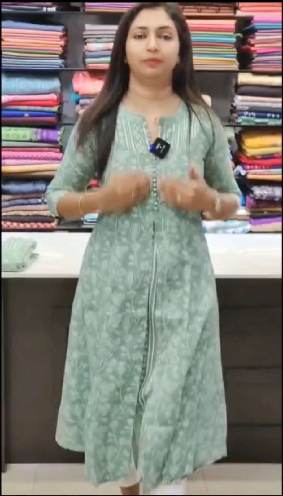 beautiful two colors Heavy Cottan Febric with full inner kurti